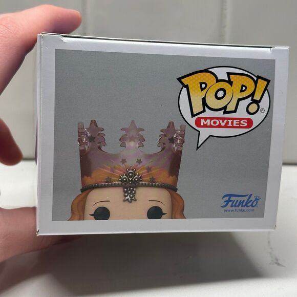 Pop! Movies: The Wizard of Oz 85th Anniversary - Glinda the Good Witch - Picture 5 of 6